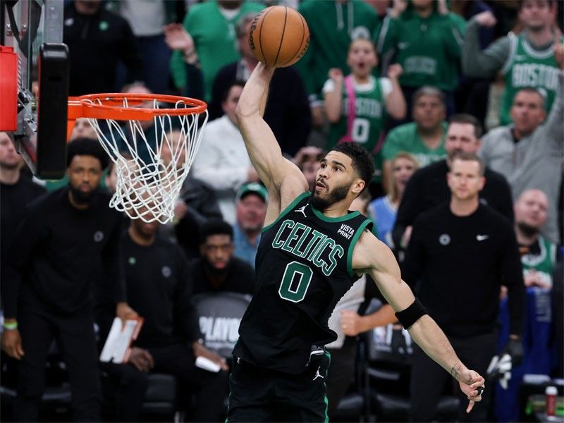 Tatum dazzles as Celtics nip Mitchell-less Cavs for ECF berth