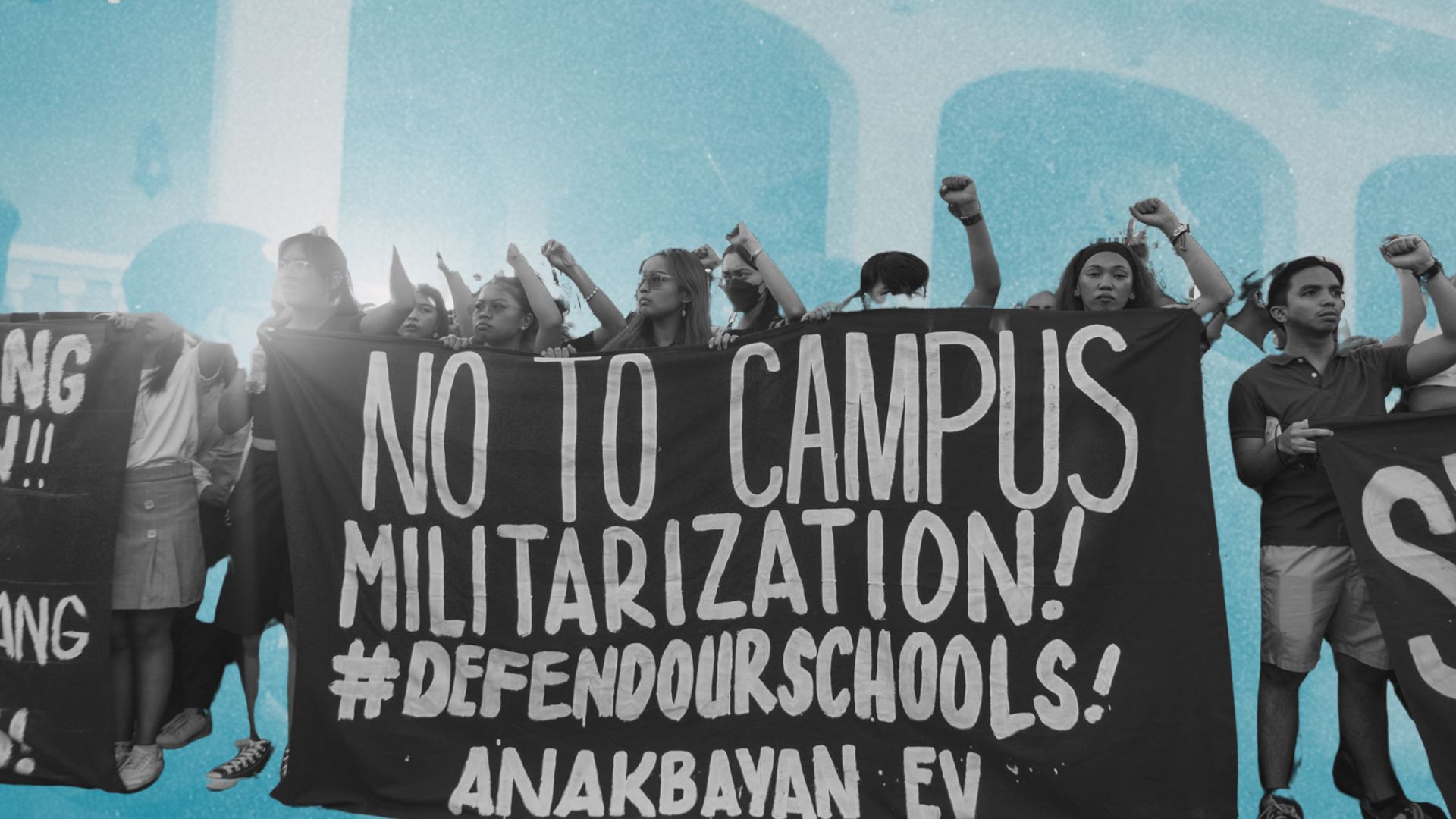 Cops barricade UP student council rally; 1 arrested, dozens hurt