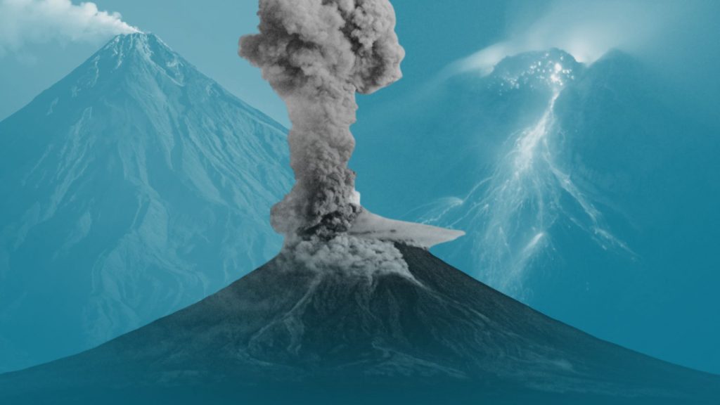 Bulkang Mayon, pumutok; Alert Level 3, itinaas